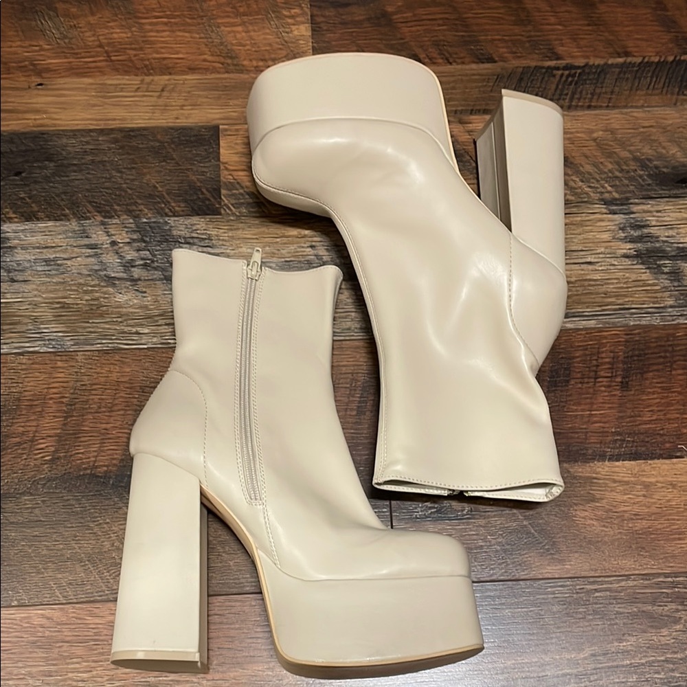 Women's Cream Platform Ankle Boots